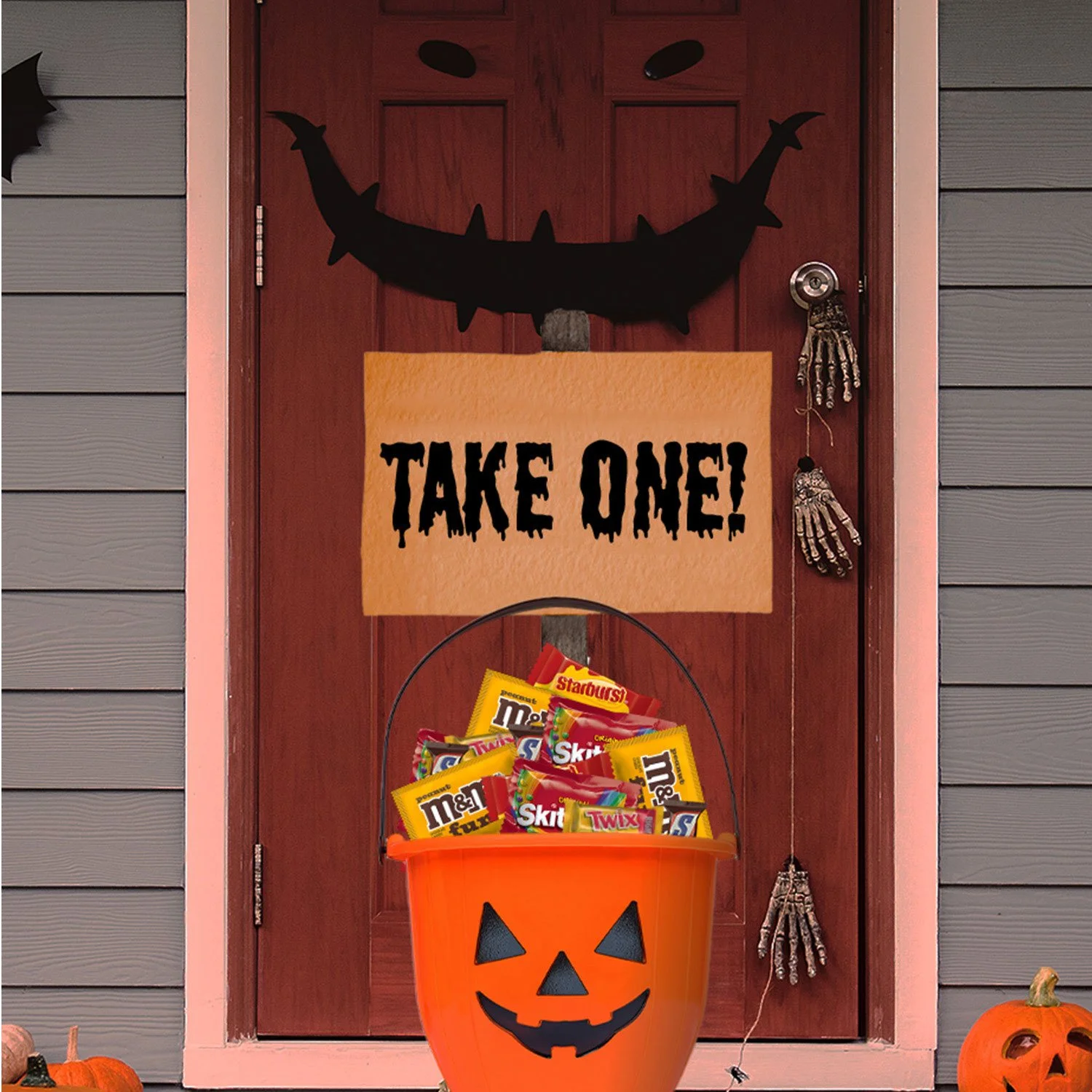 Halloween Variety Pack Candy, Mini & Fun Size, 185 pcs.